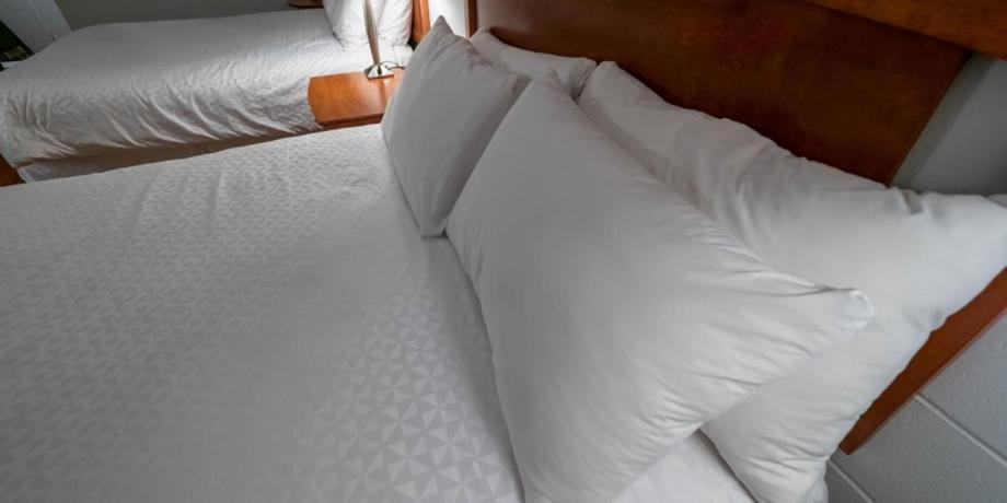 Auberge Happy Logis Lac-Etchemin Экстерьер фото
